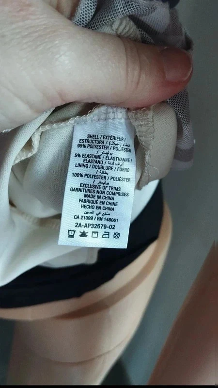 Falda corta Ardene XS con patrón de cuadros marrón y beige – abertura en la parte delantera – photo 4